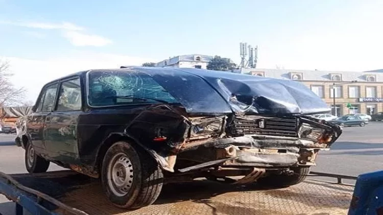 Gəncədə ağır qəza - Yaralılar var - FOTO