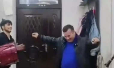 İşdən evə gələn atalarını elə qarşıladılar ki... - VİDEO