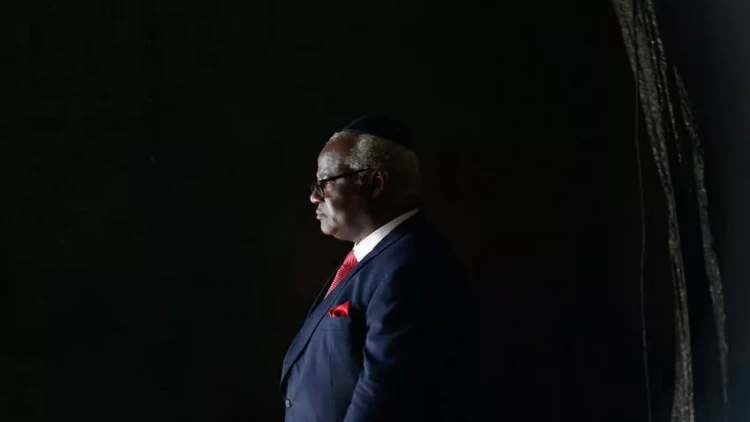 Syerra-Leonenin keçmiş prezidenti dövlətə xəyanətdə ittiham olunur