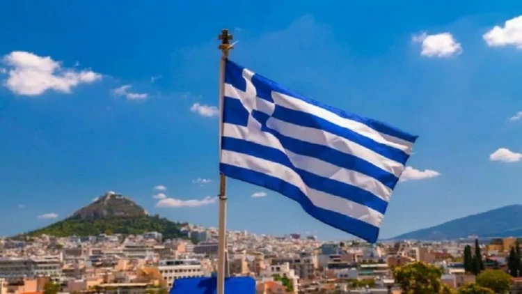 Mitsotakis hökumətdə dəyişiklik etdi