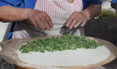 Göygölün məşhur göy kətəsi və qozlu kofesi - FOTOlar