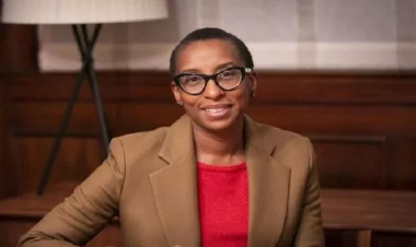 Klodin Qey istefa verməyə məcbur oldu