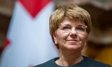 İsveçrədə rəsmi olaraq prezident dəyişib