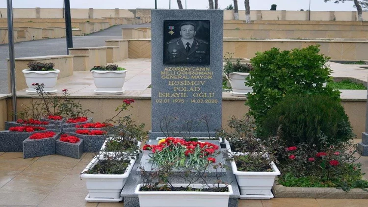 Polad Həşimovun xatirəsi yad edildi - FOTO