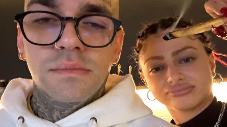 Asya türk reperlə sevgilidir? - FOTO