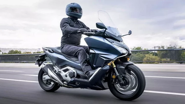 Motosikleti olanların nəzərinə! - Sabahdan aksiz vergisi tətbiq olunacaq