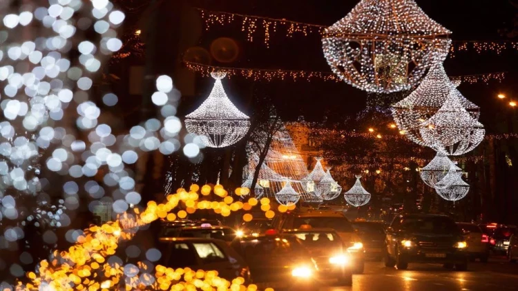 Yeni il gecəsi necə geyinmək lazımdır? -  Uğurlu rənglər