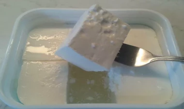 Ev şəraitində pendir hazırlamağın  7 üsulu