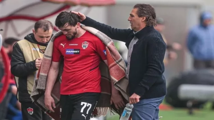 Yurandan “Neftçi”nin futbolçusuna cavab: “Narazılığı həyat yoldaşına edə bilərsən”