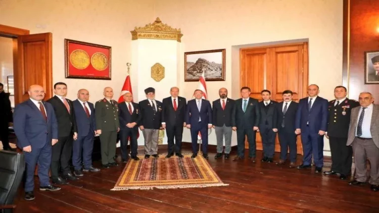 Ersin Tatar Qarsda Azərbaycandan danışdı - FOTO