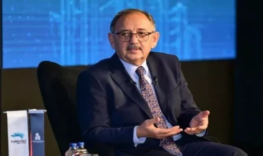 İstanbulda 1 milyona yaxın zəlzələyə davamlı ev tikiləcək - Nazir