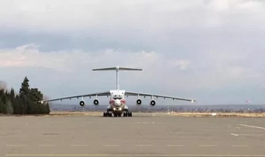 Ukrayna Rusiyaya məxsus iki təyyarəni müsadirə edir