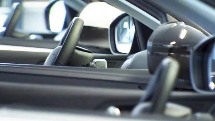 Ucuz maşınlar satışa çıxarılır - CƏDVƏL