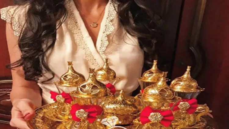 Azərbaycanda 12 yaşlı qızın nişan görüntüləri yayıldı - VİDEO