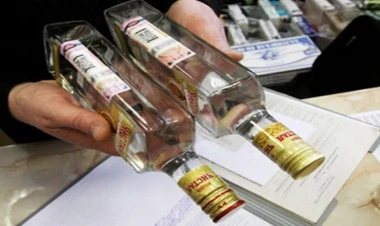 Siqaret və alkoqollu içkilərin aksiz dərəcəsi artırılıb