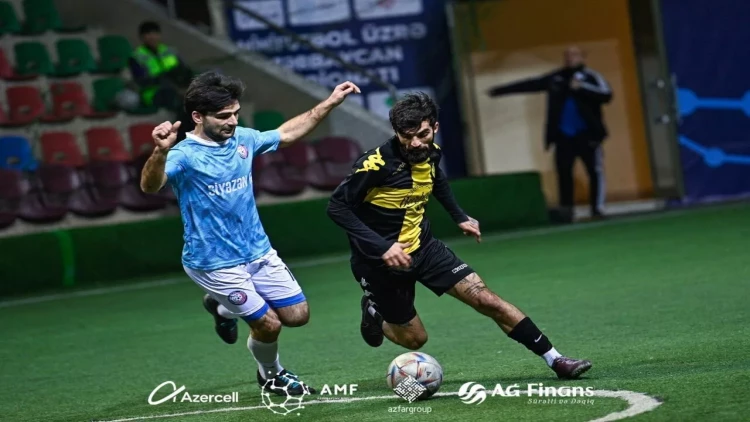 Liderdən 10 top fərqi ilə qələbə - FOTO