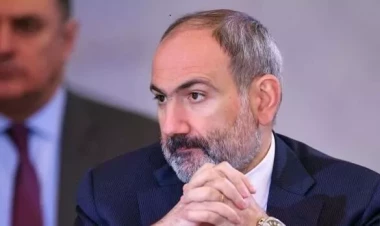 Nikol Ukraynadakı vəziyyəti görüb, Rusiyaya “qaçdı”