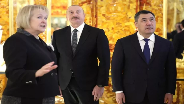 İlham Əliyev “Yekaterina sarayı” ilə tanış olub - VİDEO - FOTO