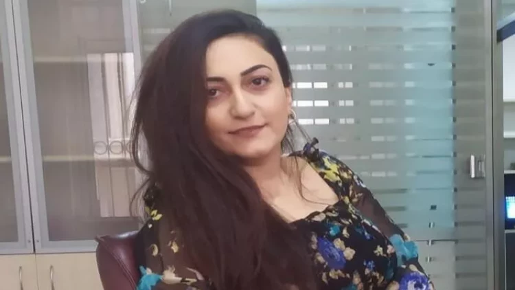 Prezidentliyə namizəd olan 65 yaşlı subay kimdir?