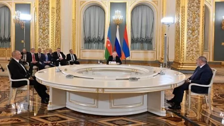 Piterdə mümkün üçtərəfli görüş: ən mükəmməl variant…