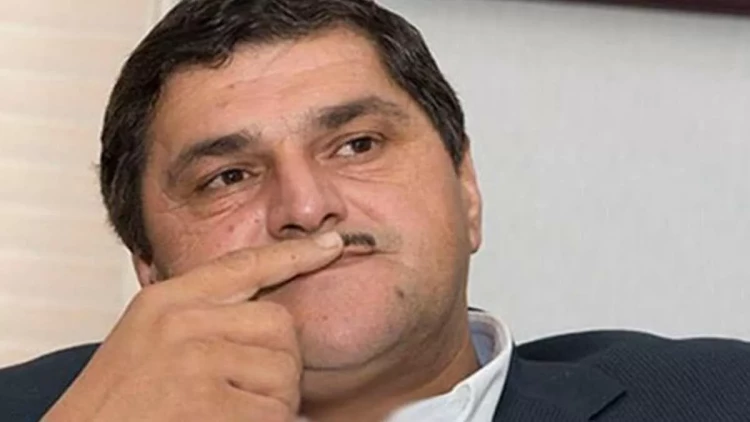 Oğlu Ağakərimin səhhətindən DANIŞDI: “Vəziyyəti ağırdır, nəfəsi gedir...”