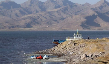 Urmiyada insanlar ölür: şagird fəryad etdi - VİDEO