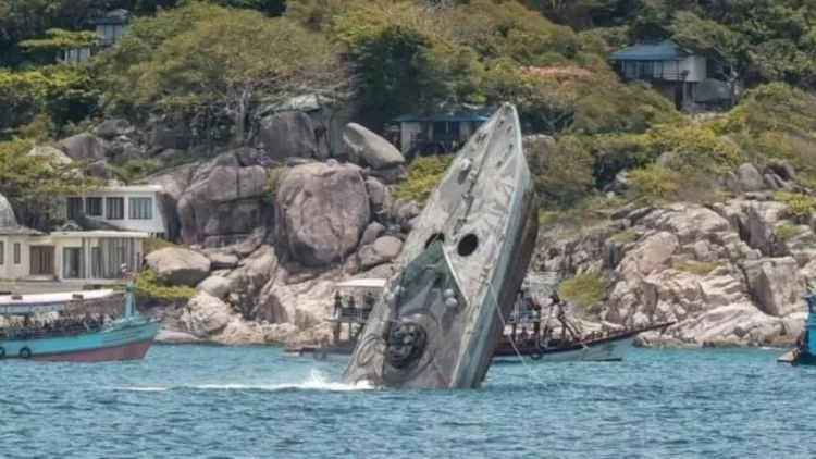 Tailand hərbçiləri dənizdə batan gəmidən 73 nəfəri xilas edib