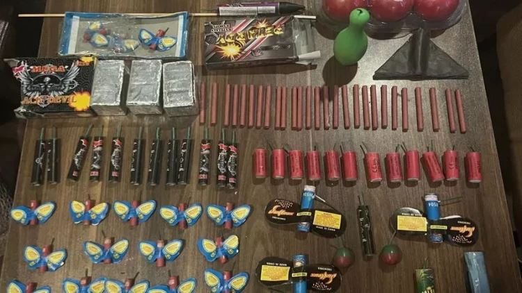 Yasamalda pirotexniki vasitələrin satışını təşkil edən şəxs saxlanıldı - FOTO