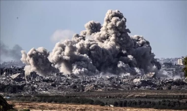 İsrail BMT kazarmalarını bombaladı - VİDEO