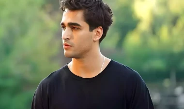 Mertin ayağı sındı - FOTO