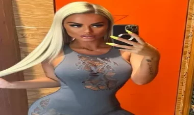 24 yaşlı model büstqalter əvəzinə ... - FOTOlar