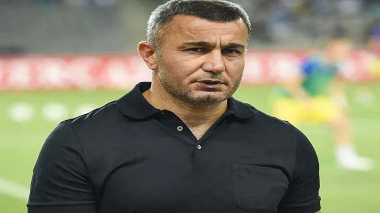 Qurban Qurbanov mükafatlandırıldı