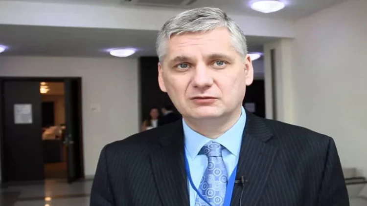 Kim deyir ki, Bakı Qarabağa görə rusyönlü olacaq?