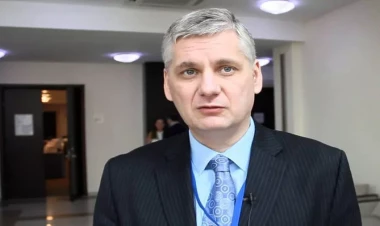 Kim deyir ki, Bakı Qarabağa görə rusyönlü olacaq?