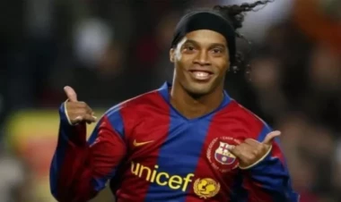 2000-ci illərin ən yaxşı futbolçuları - SİYAHI