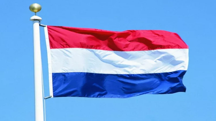 Niderland Bolqarıstanla bağlı etirazını geri götürdü