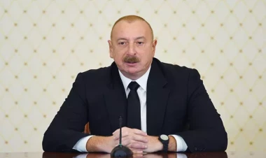 Prezidentin məmurlarla müşavirəsindən görüntülər - VİDEO