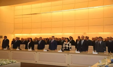 YAP İdarə Heyətinin iclası keçirilildi - FOTO