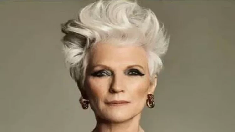 Maskın anası Baydenə qəzəbləndi - Foto