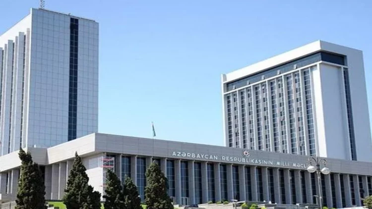 Milli Məclisin komitəsi hərbi qanunvericiliyə təklif olunan dəyişikliyi TƏSDİQLƏDİ