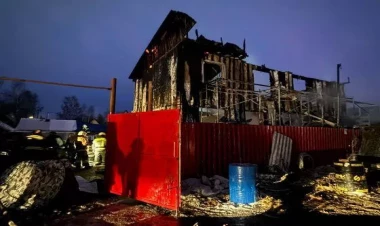 Rusiyada dəhşətli yanğın: Dördü uşaq olmaqla yeddi nəfər yanaraq öldü