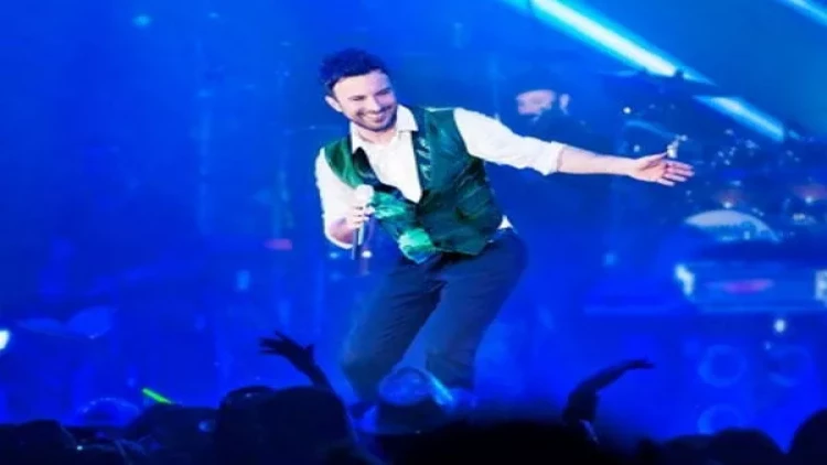 Tarkan reklama çəkilmək üçün milyonlar istəyir