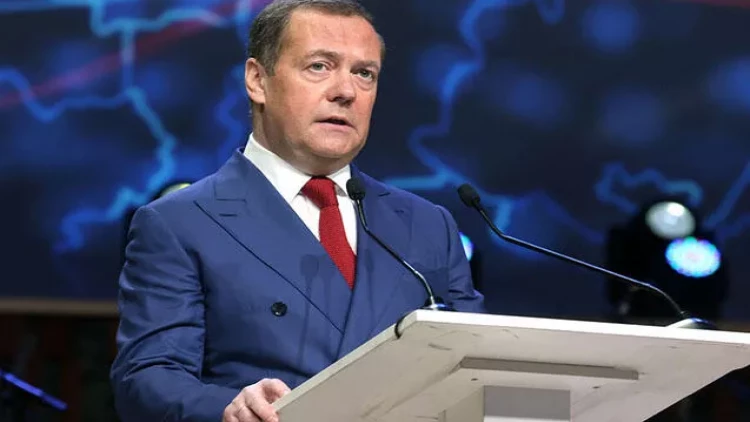 Medvedev uşaqlıq arzusundan danışdı