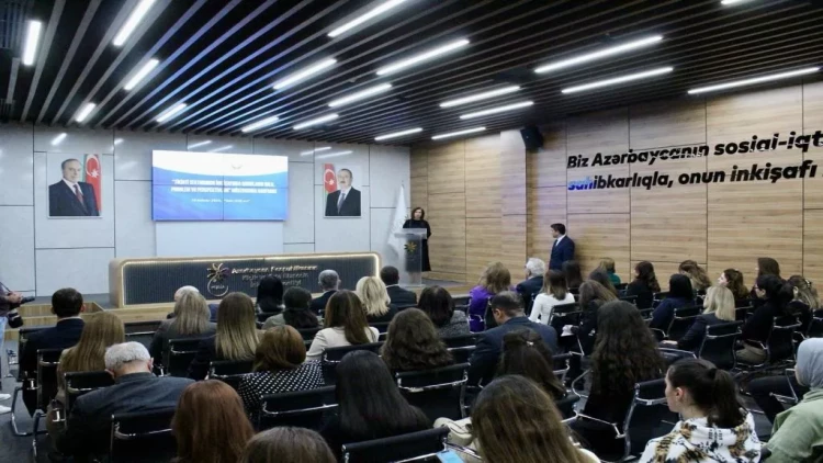 “Tikinti sektorunun inkişafında qadınların rolu, problem və perspektivlər” mövzusunda konfrans keçirilib