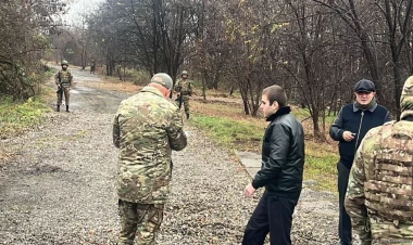 Azərbaycan tərəfi erməni əsirləri təhvil verdi - VİDEO - FOTO