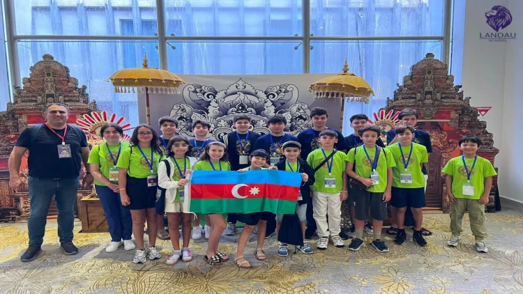 Azərbaycanlı şagirdlər beynəlxalq bilik yarışmasında 1 qızıl və 4 bürünc medal qazanaraq, ölkəmizi uğurla təmsil ediblər. Bəs bu çempionlar harada yetişir?