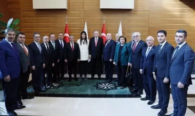 Ərdoğan azərbaycanlı deputatları qəbul etdi - FOTO