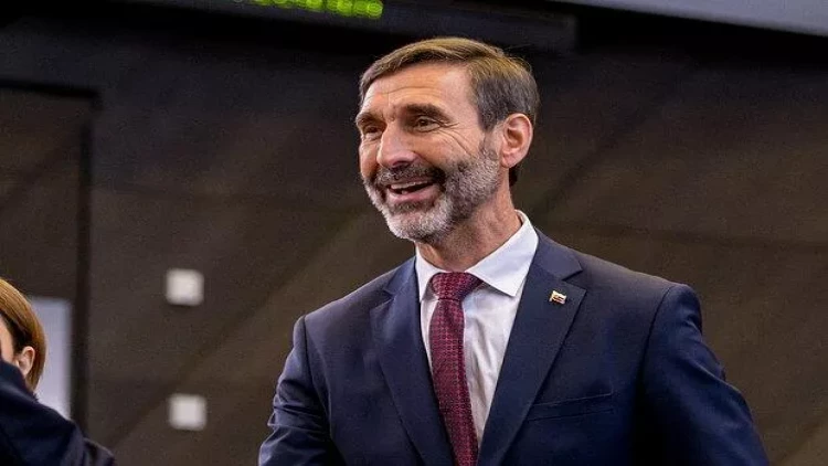 Ukraynanın Aİ-yə uzun və çətin yolu var - Slovakiya açıqladı