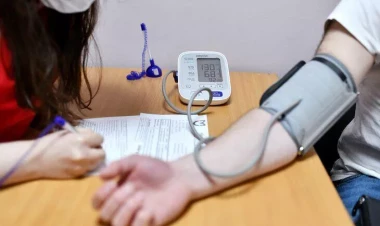 Ər-arvad bir-birini “yüksək təzyiqə” yoluxdura bilir