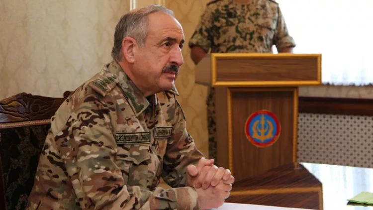 34 il polisdə xidmət, Prezident köməkçisi, ikinci dəfə səfir... - İstefaya buraxılan general-polkovnik kimdir?